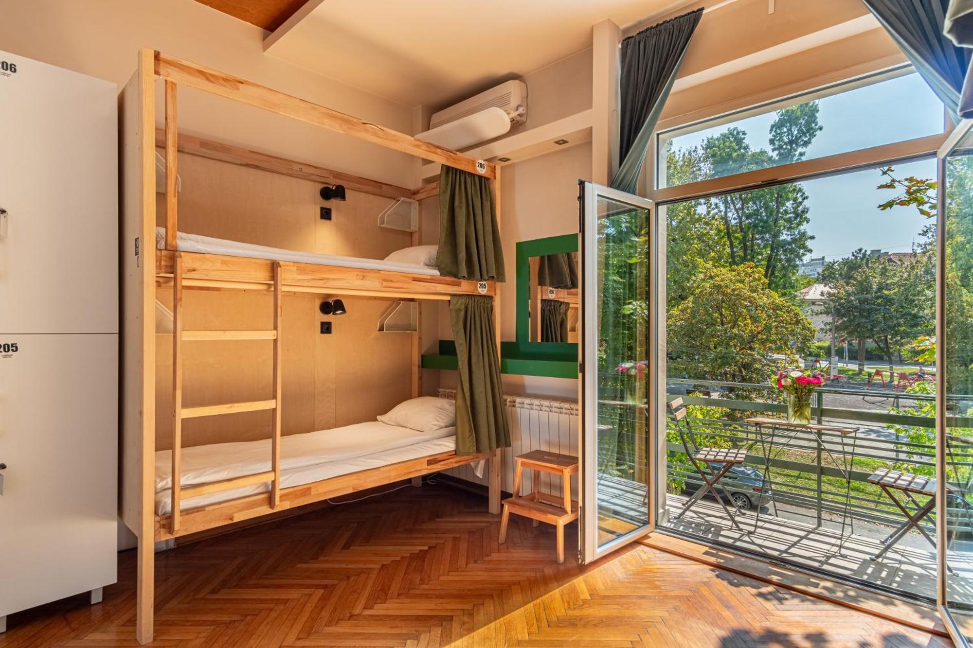 Cabbage Hostel Belgrad Dış mekan fotoğraf