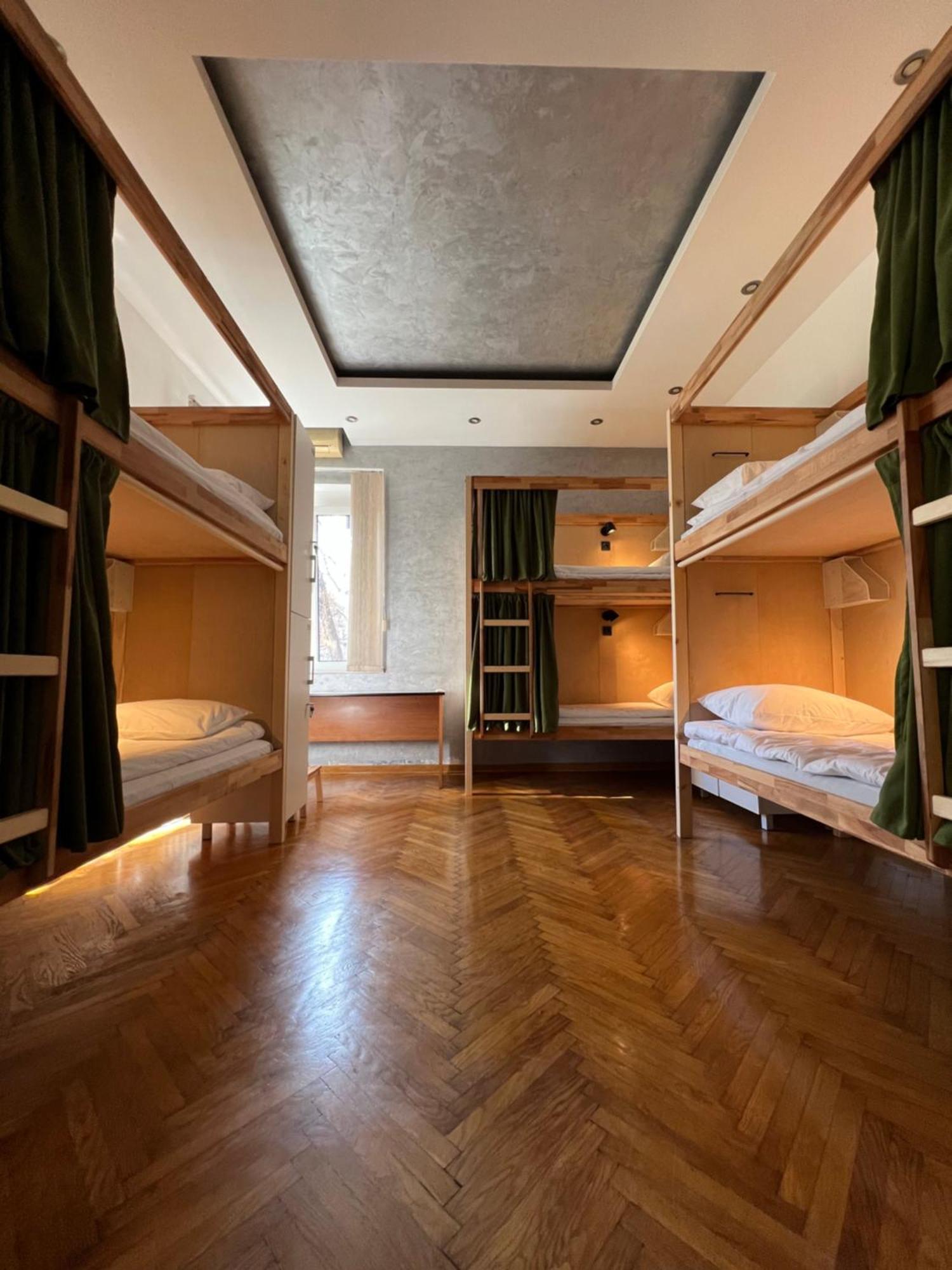 Cabbage Hostel Belgrad Dış mekan fotoğraf